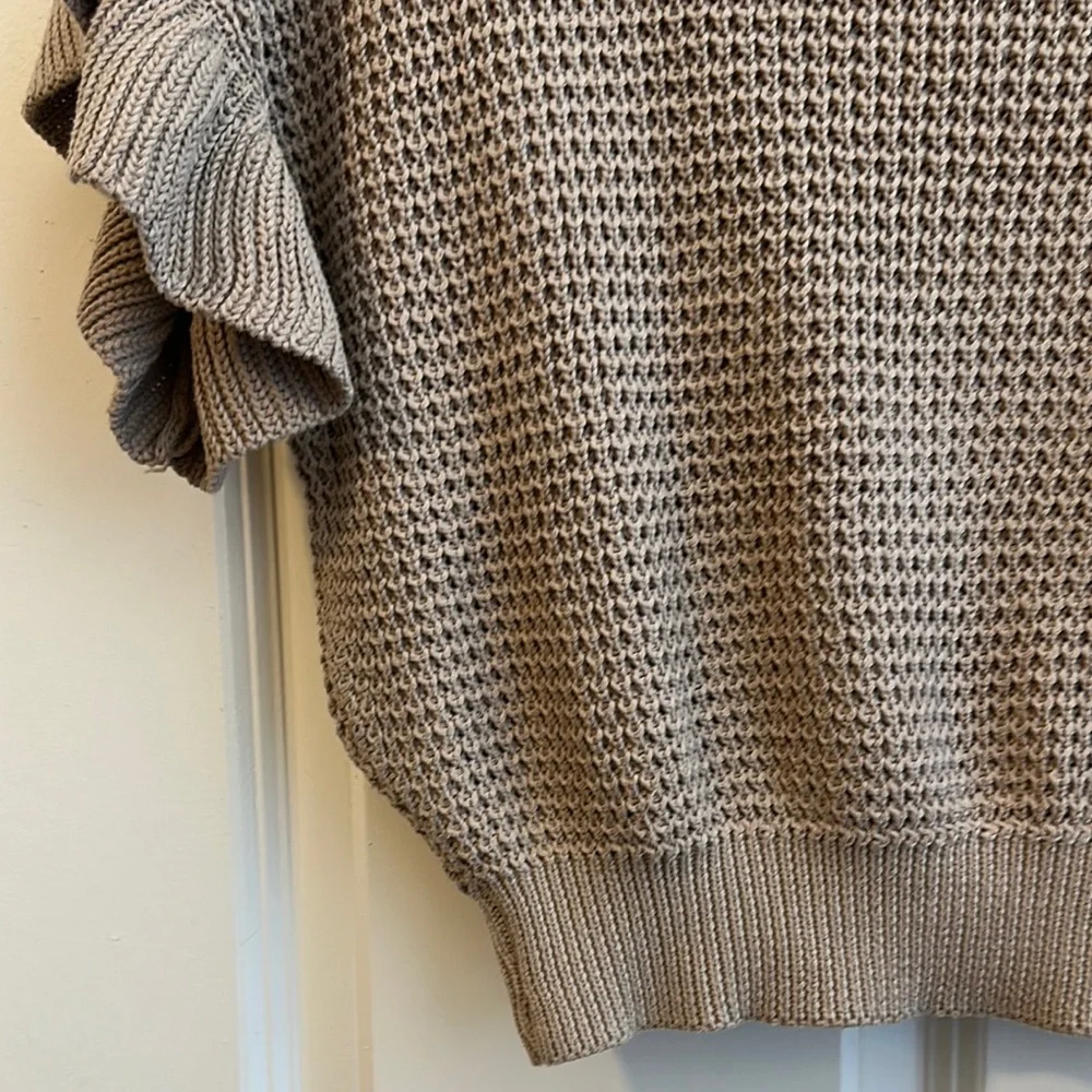 Tan Short Sleeve Knit Sweater - Picture 11 of 12
